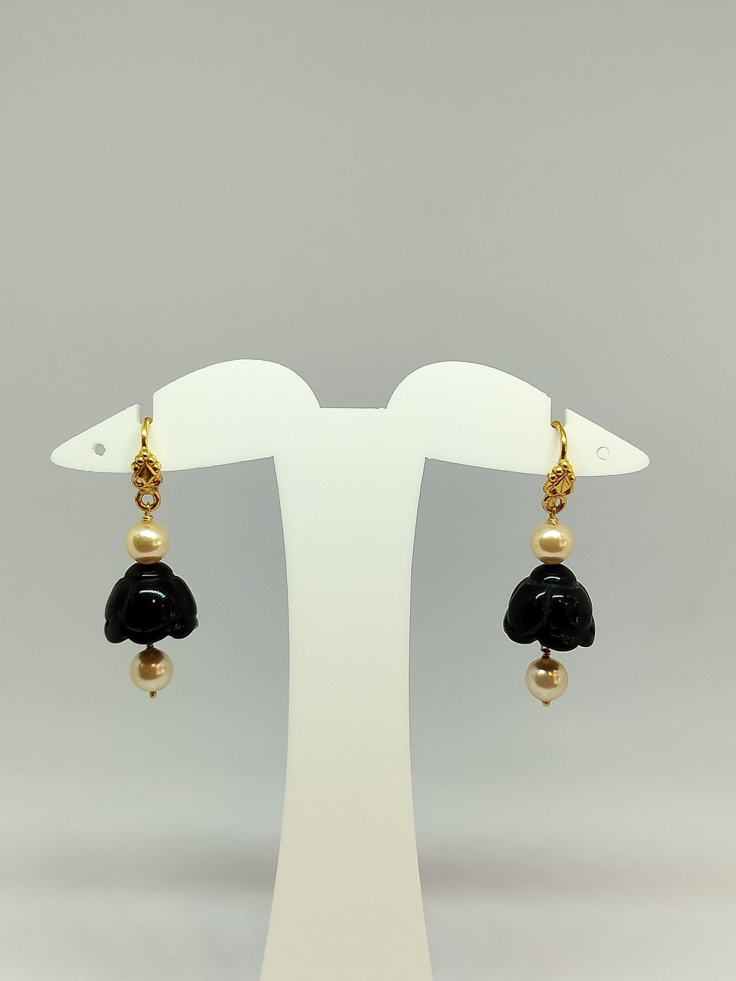 BlackGlass Jhumka Hangings