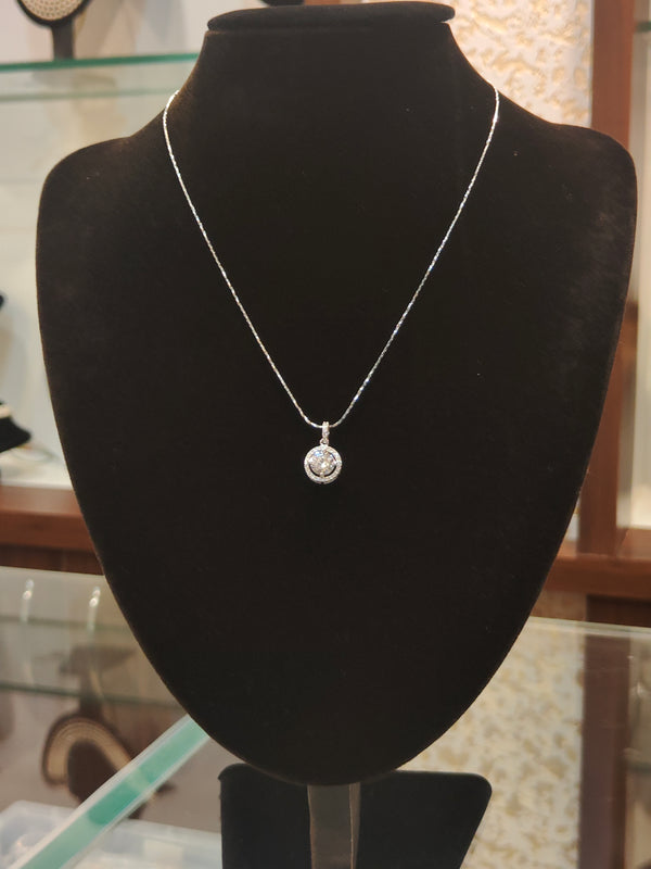 Chain With Round Pendant