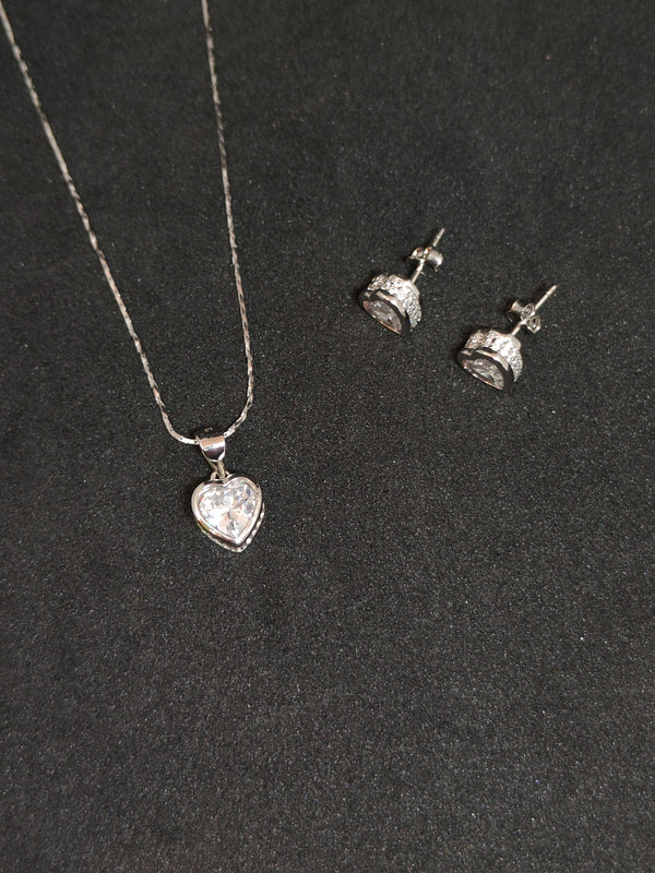 Chain With Heart Shape Pendant Big