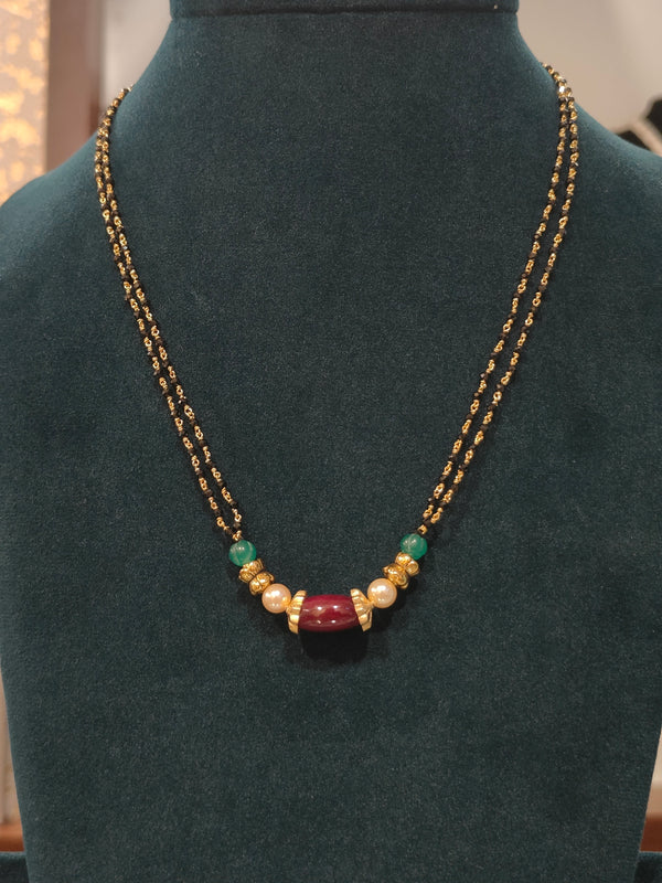 Red Pearl Black Beads