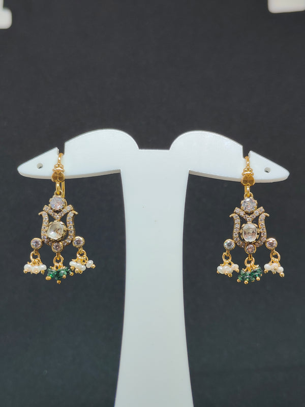 Victorian U- Shape Multi Hangings