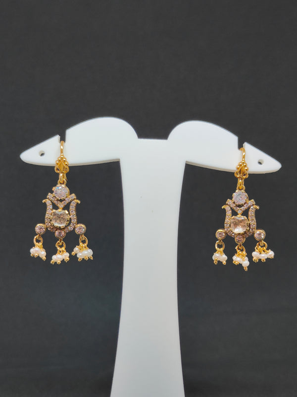 Victorian U-Shape Pearl Hangings