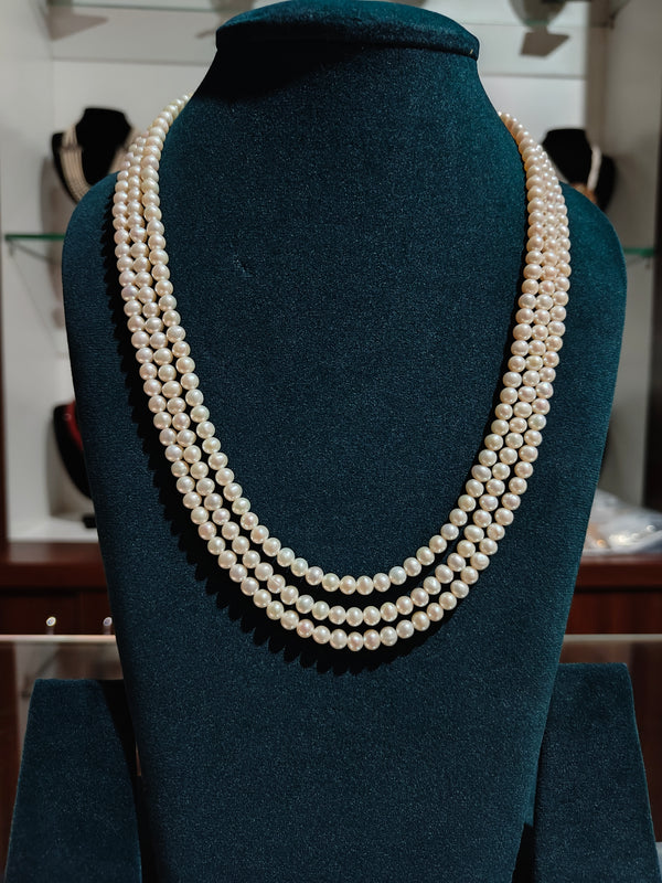 Round White Pearl 3 Lines (Medium Size)